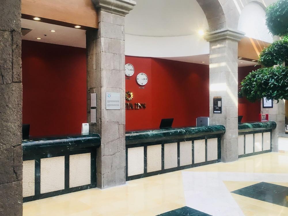 Fiesta Inn Toluca Tollocan Kültér fotó