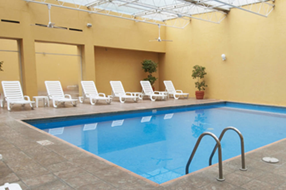 Fiesta Inn Toluca Tollocan Kültér fotó